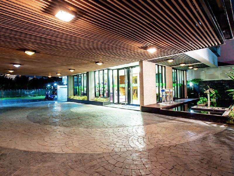 Khách sạn D Day Bangkok